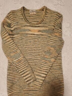Soft Striped Vintage Crewneck Sweater
